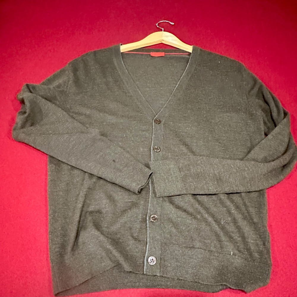 Isaia Men's Sweater Size Large with Flaws